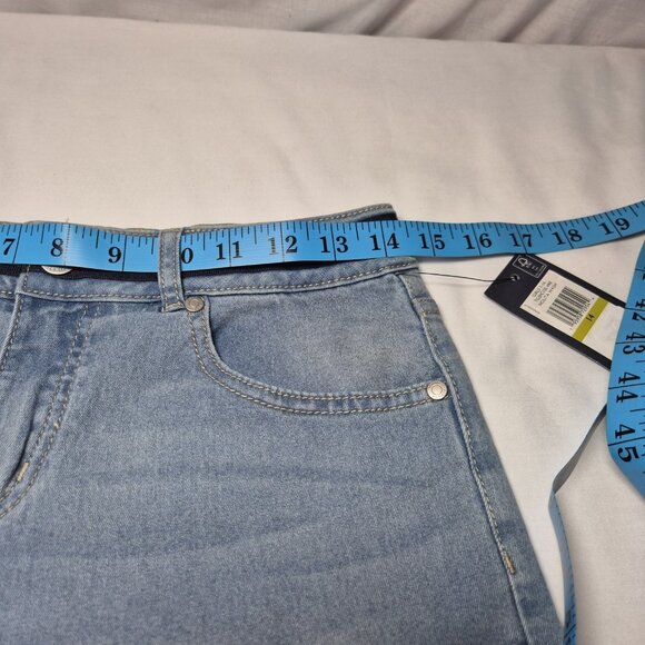 Tommy Hilfiger Girls Shorts Size 14 Denim Blue Adjustable Waste Band (52) - Picture 3 of 10